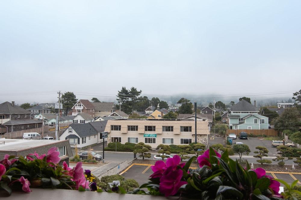Hi Tide Oceanfront Inn Seaside Exterior foto