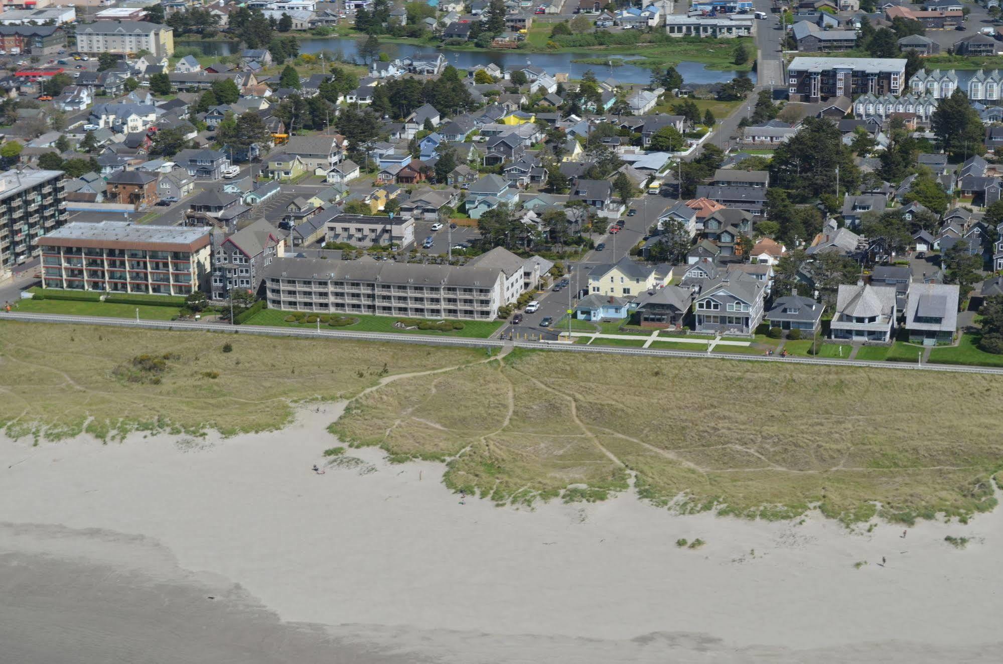 Hi Tide Oceanfront Inn Seaside Exterior foto
